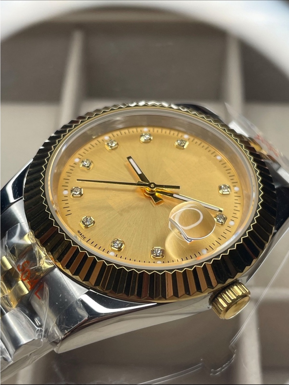 Two-Tone Gold Dial Men's Dress Watch - Picture 4 of 6
